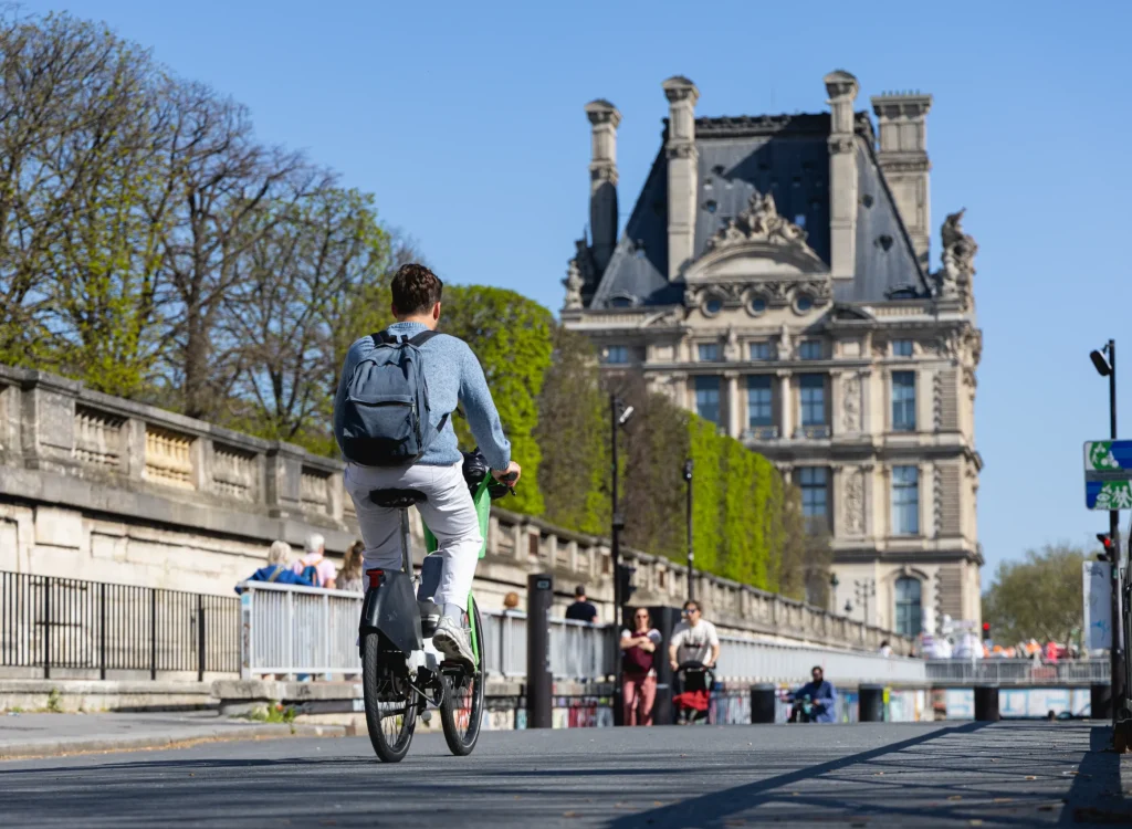 shutterstock_2609968549-converted-from-jpg